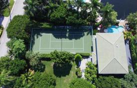 Villa – Fort Lauderdale, Florida, Amerika Birleşik Devletleri. $2,274,000