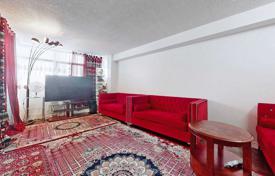 3 odalılar daire Scarborough'da, Kanada. C$728,000