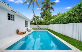 Villa – Miami sahili, Florida, Amerika Birleşik Devletleri. $1,350,000