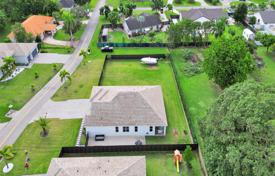Şehir içinde müstakil ev – Homestead, Florida, Amerika Birleşik Devletleri. $820,000