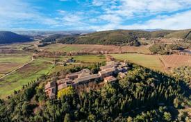 Villa 11000 m² Rapolano Terme'de, İtalya. 38,000,000 €