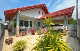 2 odalılar şehir içinde müstakil ev 150 m² Kamala'da, Tayland. $174,000