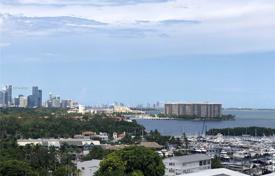 Sıfır daire – South Bayshore Drive, Miami, Florida,  Amerika Birleşik Devletleri. $4,650,000