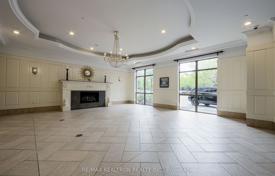 5 odalılar daire Etobicoke'de, Kanada. C$836,000