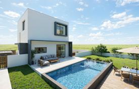 New residential complex with villas Souni-Zanakia'da, Kıbrıs. Min.360,000 €
