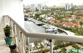 Kondominyum – Yacht Club Drive, Aventura, Florida,  Amerika Birleşik Devletleri. $470,000