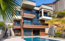 7 odalılar villa 625 m² Kargicak'da, Türkiye. 91,622,000 TRY