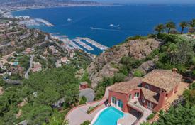 8 odalılar villa Théoule-sur-Mer'de, Fransa. 6,500,000 €
