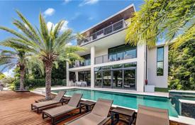 Villa – Fort Lauderdale, Florida, Amerika Birleşik Devletleri. $3,800,000