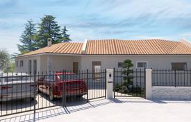 Arsa Tinjan'da, Hırvatistan. 205,000 €