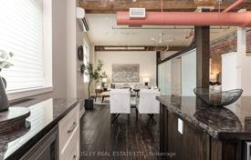 4 odalılar daire Old Toronto'da, Kanada. C$784,000