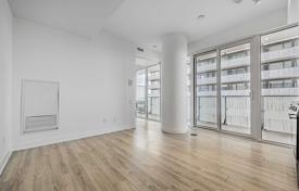 2 odalılar daire Charles Street East'da, Kanada. C$969,000