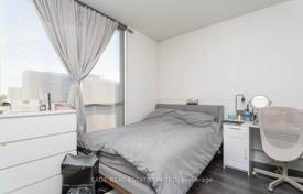 5 odalılar daire North York'da, Kanada. C$1,074,000