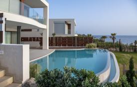 6 odalılar villa Chloraka'da, Kıbrıs. 1,975,000 €