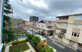 10 odalılar daire 650 m² Sarıyer'da, Türkiye. $1,069,000