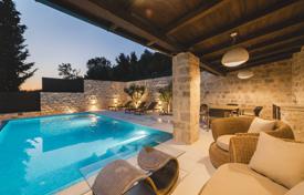 2 odalılar villa 195 m² Reževići'de, Karadağ. 950,000 €