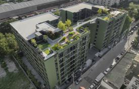 New residential complex with apartments Bangkok'da, Tayland. Min.$54,000