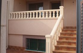 2 odalılar daire 225 m² Torrevieja'da, İspanya. 330,000 €