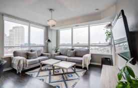 2 odalılar daire Etobicoke'de, Kanada. C$974,000