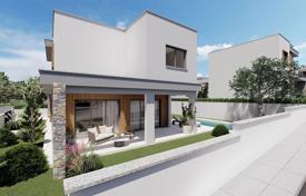 3 odalılar villa 155 m² Souni-Zanakia'da, Kıbrıs. 605,000 €