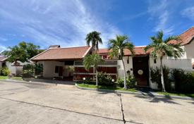 4 odalılar villa 248 m² Pattaya'da, Tayland. $626,000