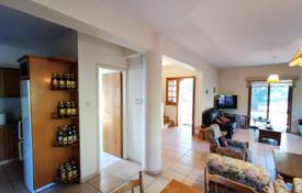 3 odalılar yazlık ev 208 m² Moniatis'da, Kıbrıs. 500,000 €