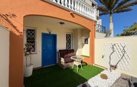 3 odalılar yazlık ev 150 m² Los Cristianos'da, İspanya. 950,000 €