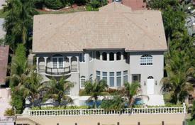 Villa – Fort Lauderdale, Florida, Amerika Birleşik Devletleri. $2,475,000