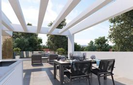 2 odalılar çatı dairesi Larnaka'da, Kıbrıs. 300,000 €