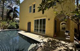 5 odalılar villa 230 m² Phuket'te, Tayland. $233,000