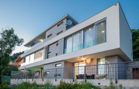 4 odalılar villa 320 m² Kotor city'da, Karadağ. 895,000 €