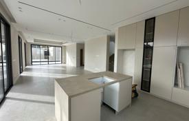 5 odalılar yazlık ev 330 m² Agios Tychonas'da, Kıbrıs. 3,450,000 €