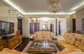 6 odalılar daire 301 m² Lomonosov district'da, Rusya. 203,000 ₽ haftalık