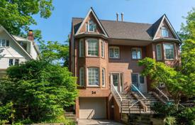 3 odalılar konak Old Toronto'da, Kanada. C$2,123,000