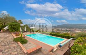 15 odalılar villa La Spezia'da, İtalya. 1,500,000 €