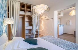 2 odalılar daire Antibes'te, Fransa. 245,000 €