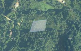 Deniz manzaralı arsa. $380,000