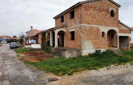 Şehir içinde müstakil ev – Pula, Istria County, Hırvatistan. 230,000 €