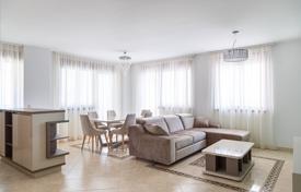 1 odalılar daire 94 m² Bečići'de, Karadağ. 263,000 €