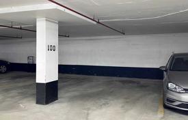 2 odalılar daire North York'da, Kanada. C$879,000