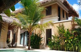 4 odalılar villa 350 m² Jimbaran'da, Endonezya. $140,000