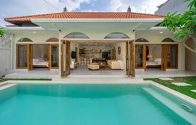 Villa – Jalan Umalas, Kerobokan Kelod, Badung,  Endonezya. 242,000 €