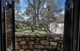 2 odalılar konak Administration of the Peloponnese, Western Greece and the Ionian Islands'da, Yunanistan. 290,000 €