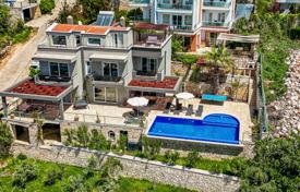5 odalılar villa 300 m² Kalkan'da, Türkiye. 43,375,000 TRY