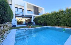 6 odalılar konak 375 m² San Roque'de, İspanya. 735,000 €