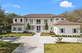 12 odalılar villa 745 m² Miami'de, Amerika Birleşik Devletleri. $3,995,000