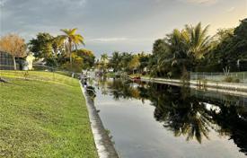 Şehir içinde müstakil ev – Coconut Creek, Florida, Amerika Birleşik Devletleri. $600,000