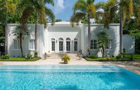 Villa – Miami, Florida, Amerika Birleşik Devletleri. $1,690,000