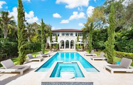 Villa – Miami, Florida, Amerika Birleşik Devletleri. $4,695,000