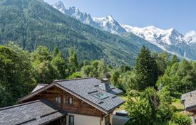 Konak – Chamonix, Auvergne-Rhône-Alpes, Fransa. 3,700,000 €
